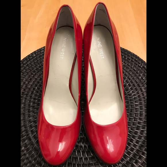 NEW NINE WEST PATENT Sz8.5M HEELS - Picture 4 of 8